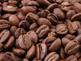 Roasted_coffee_beans.jpg